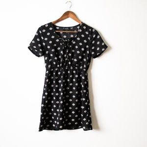Rue21 Short Sleeve Black Patterned Mini Dress